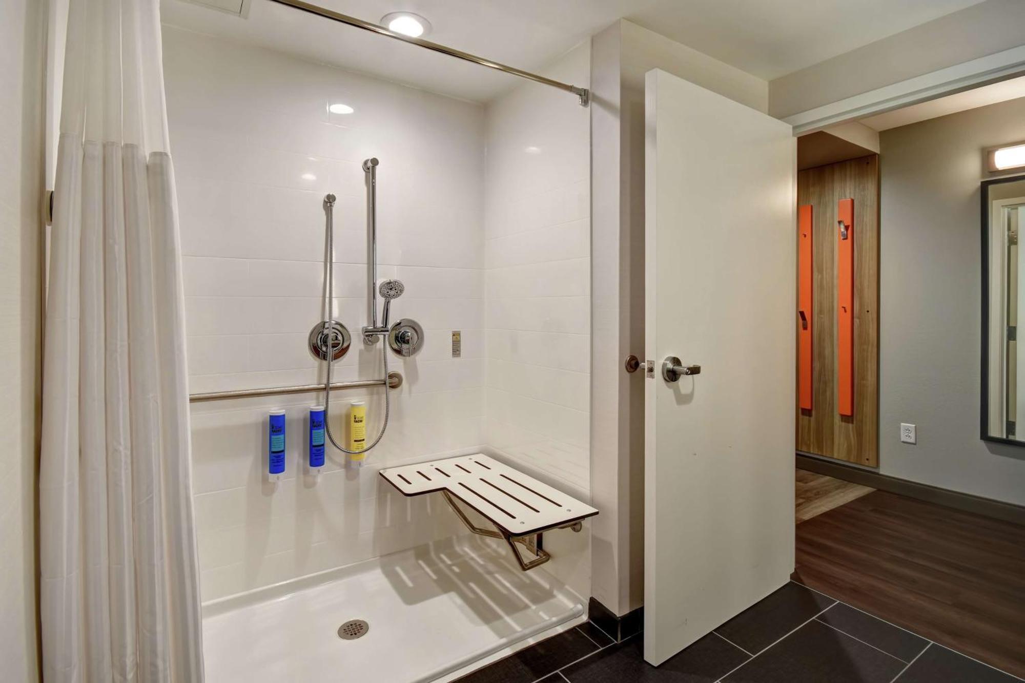 Tru By Hilton Syracuse-Camillus Hotell Exteriör bild